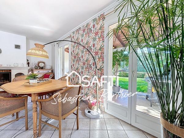 Un havre de paix à Lavaur : villa de plain-pied avec piscine et jardin