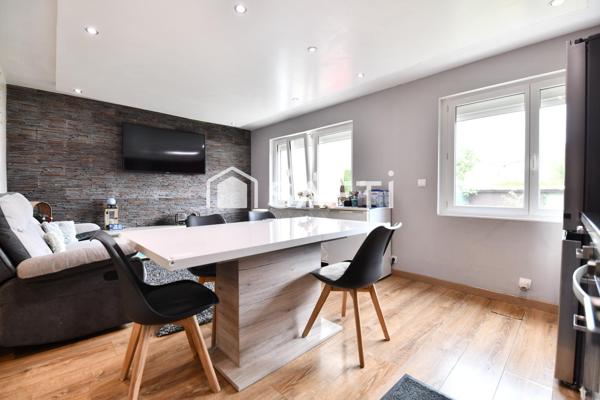 Belle maison de trois pièces !