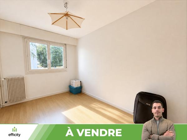 Appartement
         3 pièces
        - 50 m² 90 000 € *