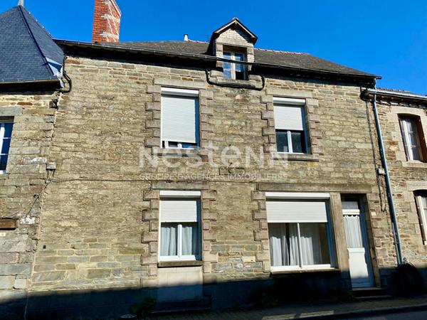 Immeuble avec deux appartements et garage - La Chèze (22210)