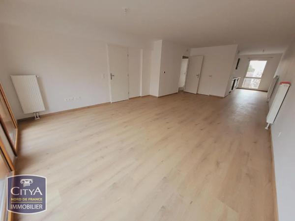 Appartement à louer 4 pièces 87.9m² Lille (59000)