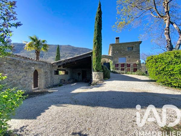 Maison à vendre 9 pièces 343 m² Comps