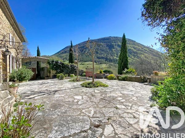 Maison à vendre 9 pièces 343 m² Comps