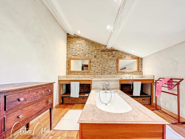 Dpt Haute Garonne (31), à vendre proche de VILLEFRANCHE DE LAURAGAIS belle demeure et gîte