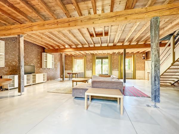 Dpt Haute Garonne (31), à vendre proche de VILLEFRANCHE DE LAURAGAIS belle demeure et gîte