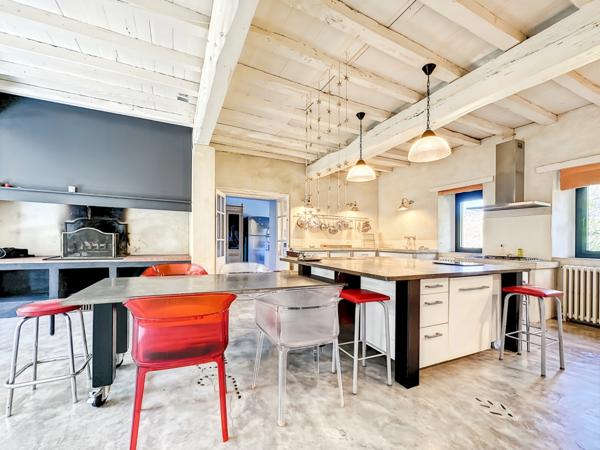 Dpt Haute Garonne (31), à vendre proche de VILLEFRANCHE DE LAURAGAIS belle demeure et gîte