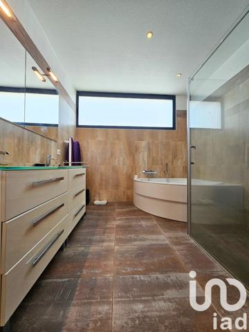 Maison d’architecte 7 pièces de 290 m² à Perpignan (66000)