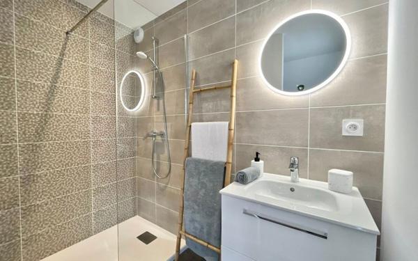 Maison à vendre    5 pièces •  Seynod