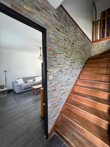 Maison  5 pièce(s) 100 m2