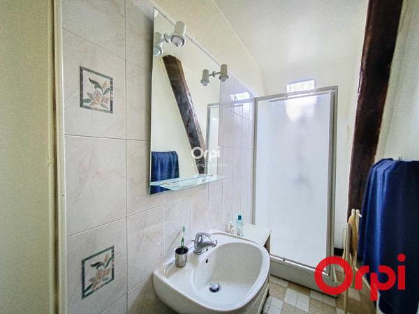 Maison à vendre    4 pièces •  Meillant