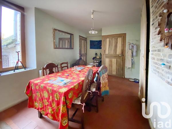 Maison de village 5 pièces de 91 m² à Saint-Fargeau (89170)