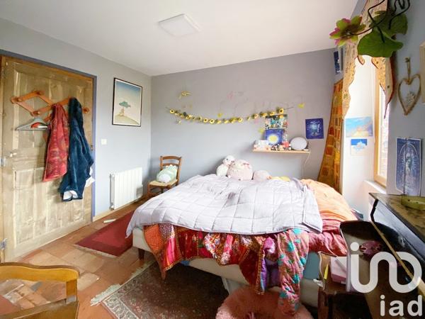 Maison de village 5 pièces de 91 m² à Saint-Fargeau (89170)