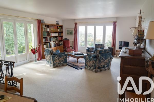 Maison à vendre 6 pièces 180 m² Saint-Étienne-de-Montluc
