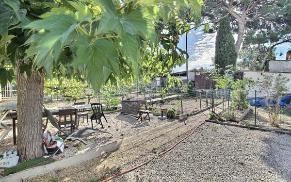 Maison à vendre    4 pièces •  Marseille 15