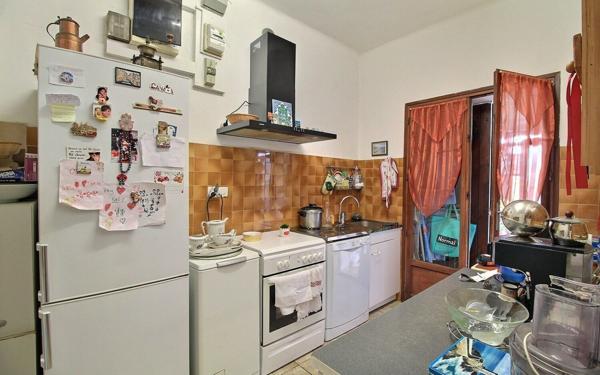 Maison à vendre    4 pièces •  Marseille 15