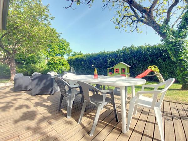 Maison de plain pied - centre bourg Le Loroux Bottereau - 4 pièce(s) - 97 m²