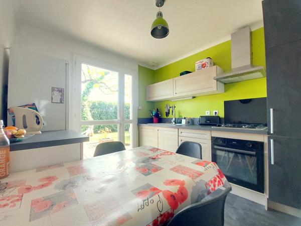 Maison de plain pied - centre bourg Le Loroux Bottereau - 4 pièce(s) - 97 m²