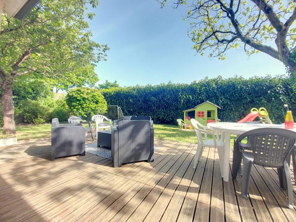 Maison de plain pied - centre bourg Le Loroux Bottereau - 4 pièce(s) - 97 m²