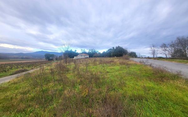 Terrain à vendre    Vallon-Pont-d'Arc