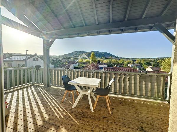 Saint-Georges-de-Luzençon (12100) MAISON F6 136 M² AVEC STUDIO INDÉPENDANT