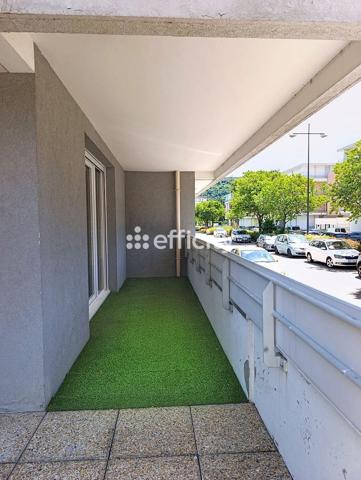 Appartement
         3 pièces
        - 65 m² Exclusivité 174 000 € *