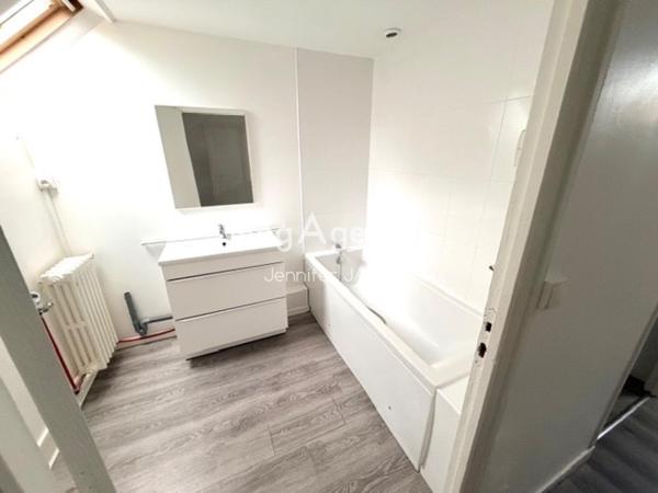 Maison à Maignelay-Montigny, 60420 - 7 pièces 120m²