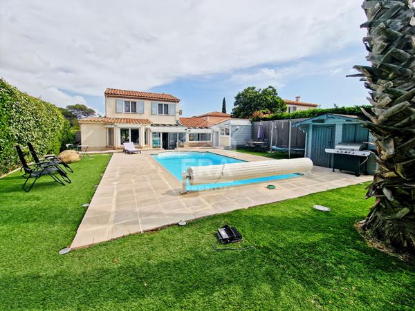 VILLA INDIVIDUELLE 4 PIECES AVEC PISCINE