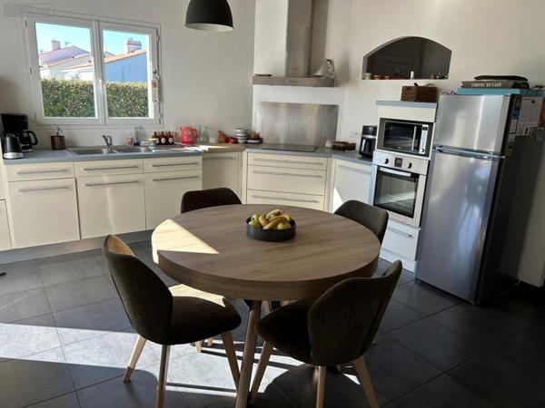 Maison individuelle à vendre à La Barre-de-Monts en Vendée (85550), ref : 092/M/2547-85092