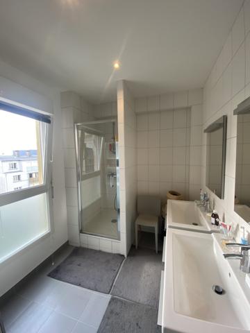 Brest Saint-Michel – Élégant duplex T7 avec vue sur la rade