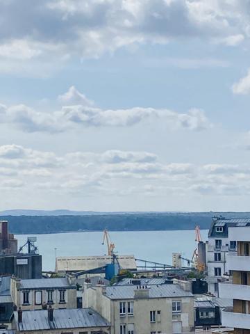 Brest Saint-Michel – Élégant duplex T7 avec vue sur la rade