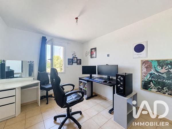 Appartement à vendre 3 pièces 68 m² Entraigues-sur-la-Sorgue