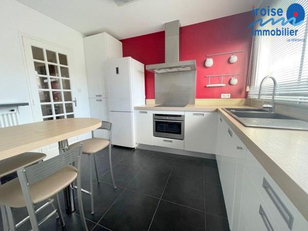 SUPERBE APPT T5 VUE MER – GARAGE