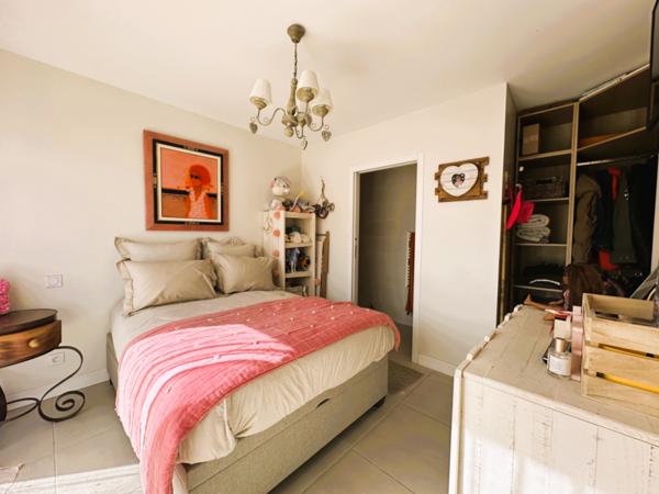 Maison 4 pièce(s) 3 chambre(s) 101 m²