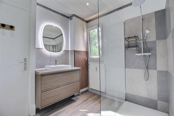 Appartement T4 de 77 m2 - 73290 La Motte Servolex