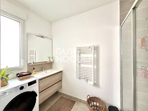 Maison à vendre à Bron T4 - 3 chambres, Etat neuf !