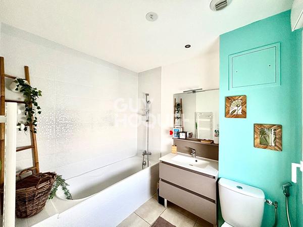 Maison à vendre à Bron T4 - 3 chambres, Etat neuf !