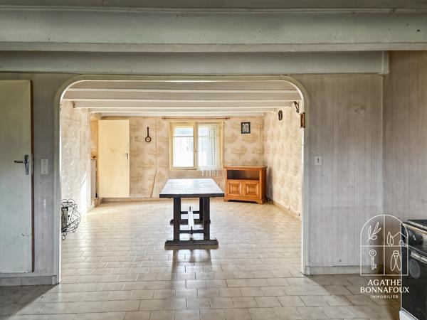 Châteaurenard (13160) Mas à restaurer sur terrain de 1500 m2