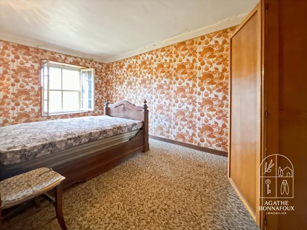 Châteaurenard (13160) Mas à restaurer sur terrain de 1500 m2