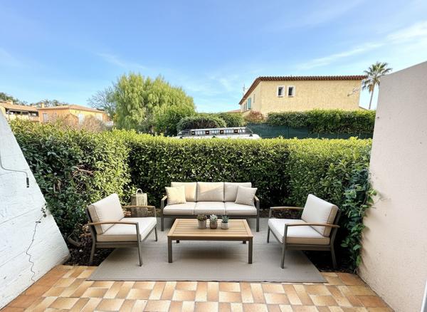 Cagnes sur Mer Beau 2p 44 m² 2 Terrasses 7m2 et 8,50m2 Cave