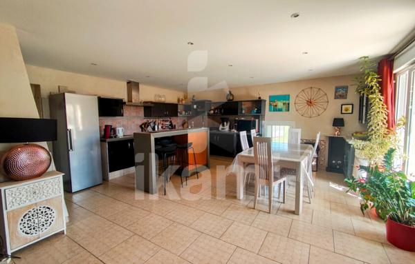 Maison de 200 m²