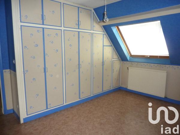 Maison 8 pièces de 212 m² à Creil (60100)