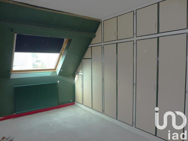 Maison 8 pièces de 212 m² à Creil (60100)