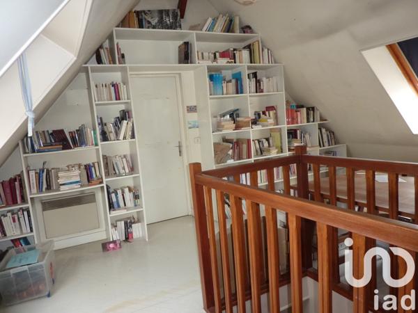 Maison 8 pièces de 212 m² à Creil (60100)