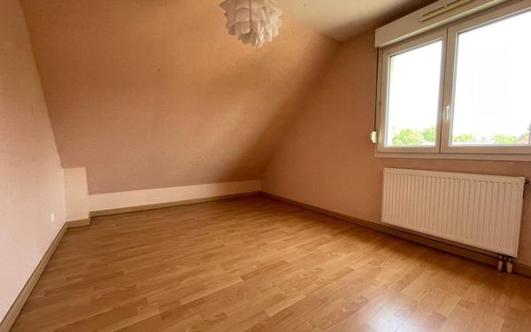 Appartement à vendre    4 pièces • 76 m2 Bischwiller