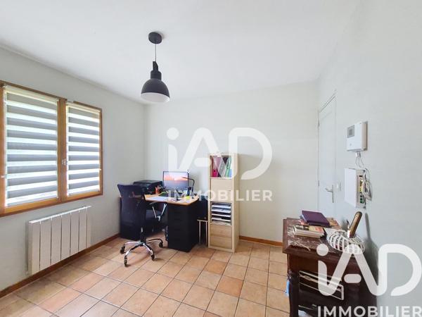 Maison à vendre 5 pièces 145 m² Lumigny-Nesles-Ormeaux