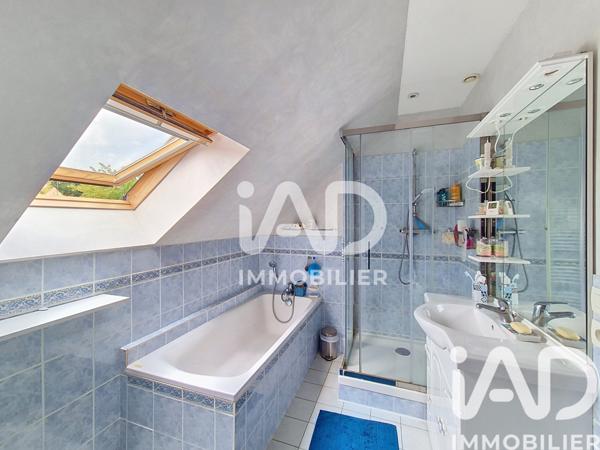 Maison à vendre 5 pièces 145 m² Lumigny-Nesles-Ormeaux