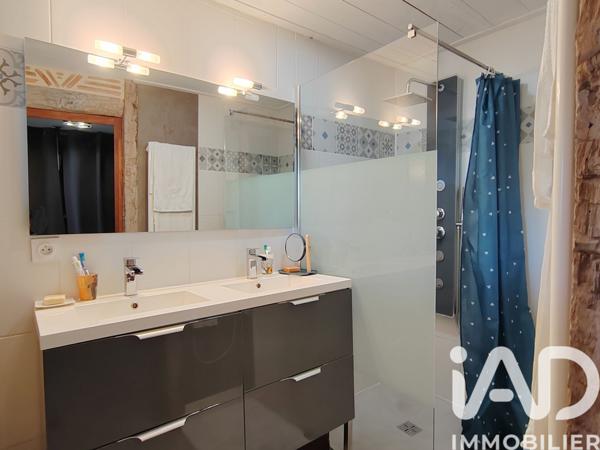 Maison à vendre 5 pièces 196 m² Port-Sainte-Foy-et-Ponchapt