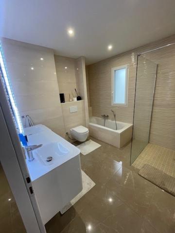 Maison à BRECH, 56400 - 6 pièces 144m²