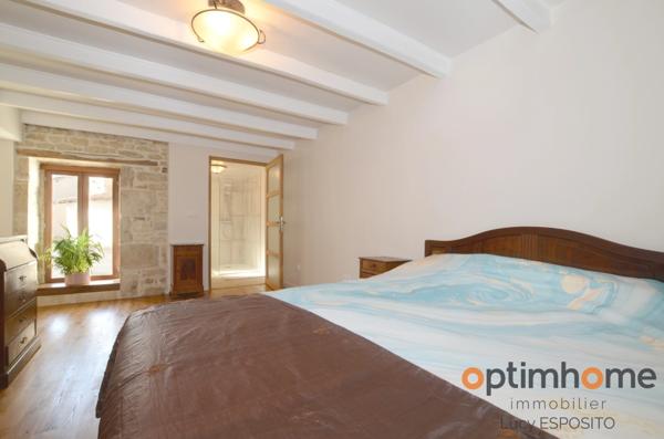 Charmante maison de village à Joussé 86350 – Prête à emménager ! 🏡✨