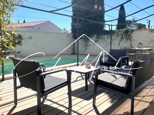 Maison mitoyenne T4/5 de 125m² - terrasse, piscine et jardin